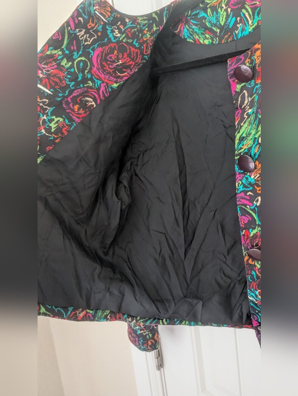 VTG Silk Multicolor Cropped Quilted Jacket - Picture 7 of 9